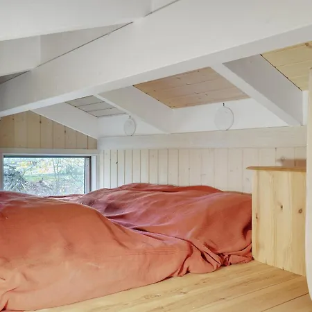 3 Bedroom Cozy In *