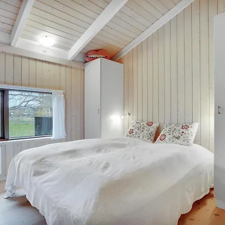 Holiday home Knold-asen H-617 Vejby