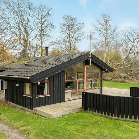 3 Bedroom Cozy In Vejby